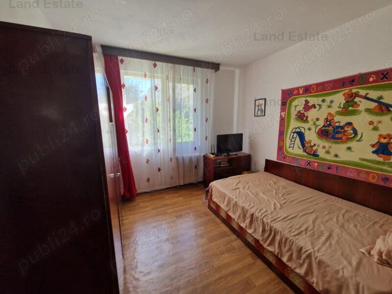 Chisinau, bloc reabilitat, apartament cu 3 camere